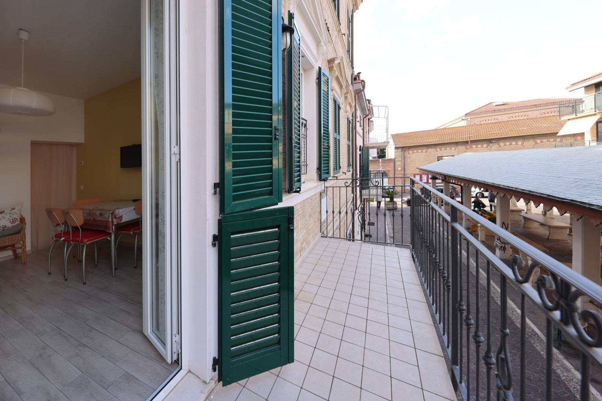 Residenza La Piazzetta Apartment ปอร์โตเรกานาติ ภายนอก รูปภาพ