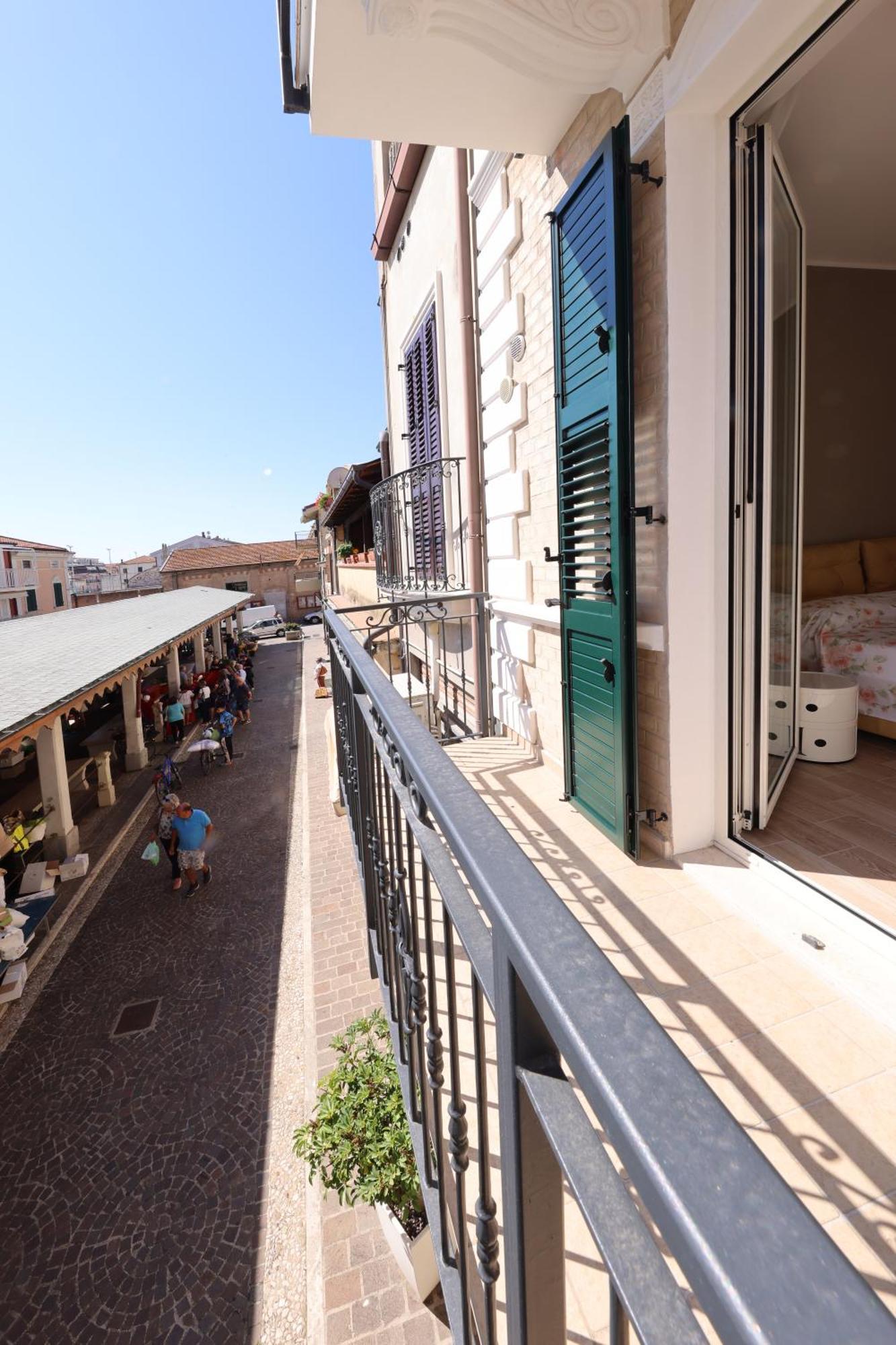 Residenza La Piazzetta Apartment ปอร์โตเรกานาติ ภายนอก รูปภาพ