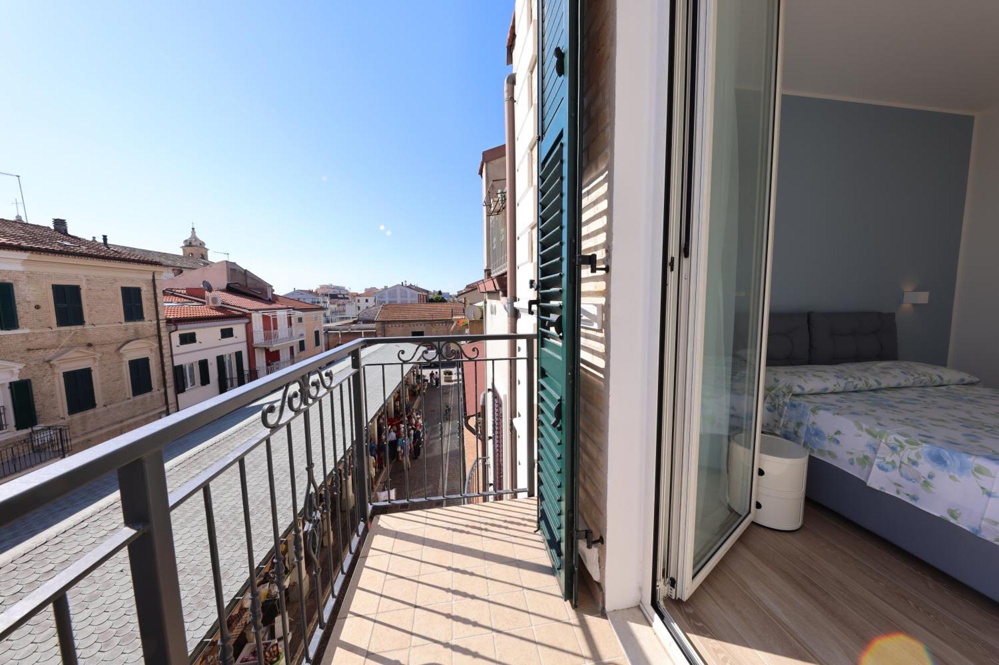Residenza La Piazzetta Apartment ปอร์โตเรกานาติ ภายนอก รูปภาพ