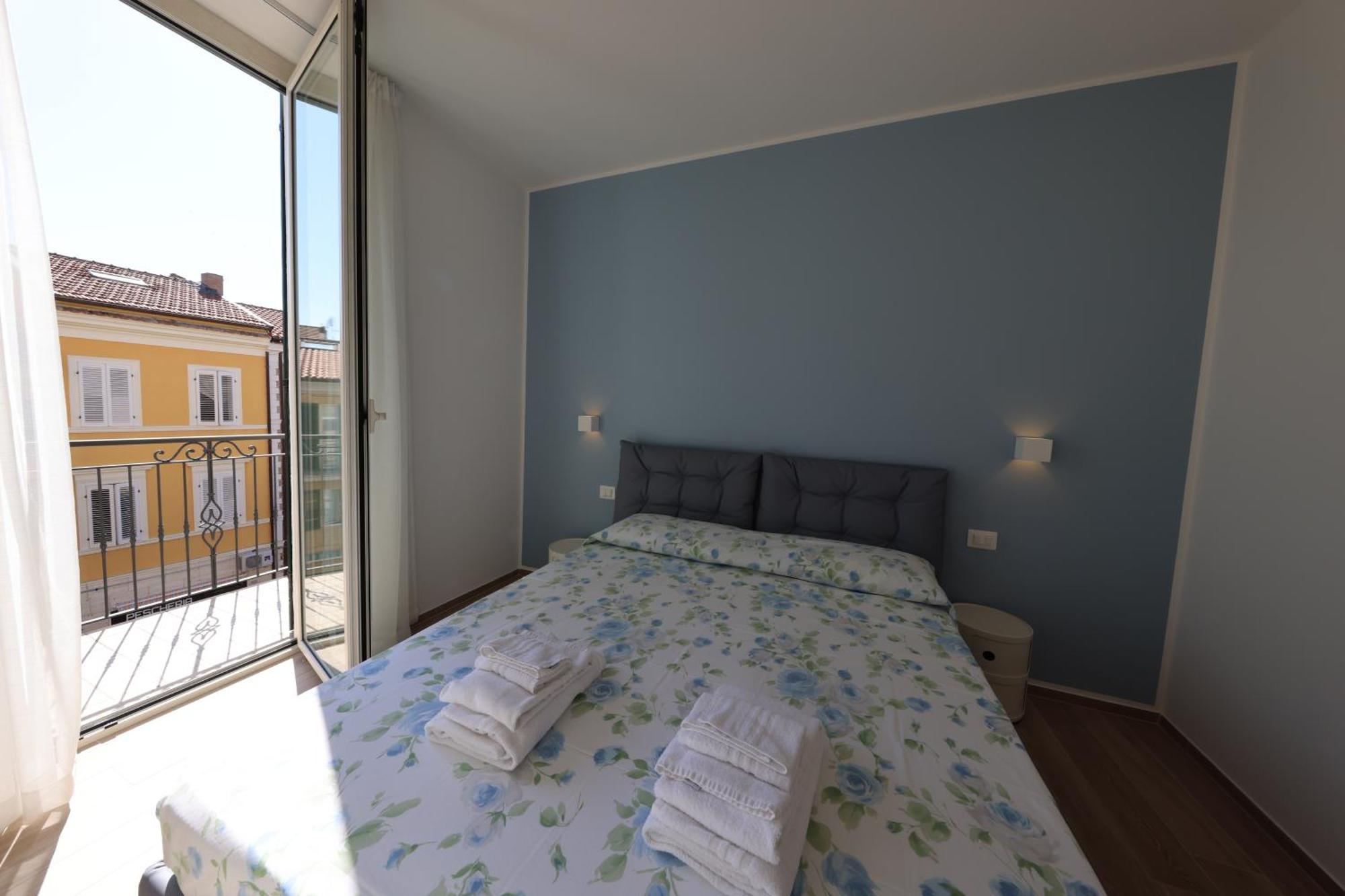 Residenza La Piazzetta Apartment ปอร์โตเรกานาติ ภายนอก รูปภาพ